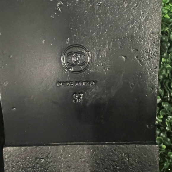 Authentic CHANEL CC Buttons  Caviar Skin Dad Sandals 37 Black No Box - Picture 5 of 10